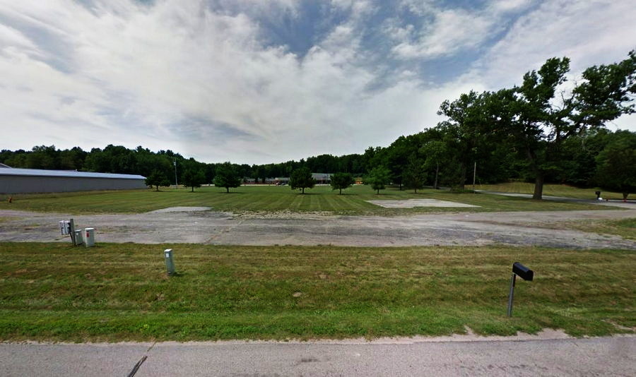 Arnolds Driving Range - 2018 Lot (newer photo)